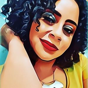 Meet your Posher, Kaysha